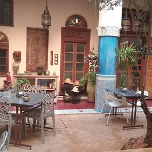 Les Bains De Tara Bed & Breakfast Fez