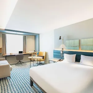 novotel-luxembourg-kirchberg.luxembourghotelsguide.com/